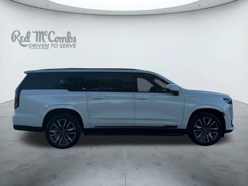 Used 2021 Cadillac Escalade ESV Sport image 6