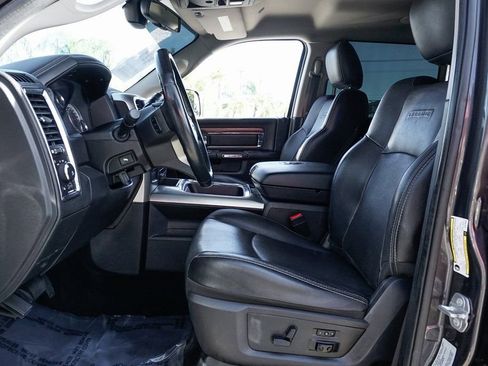 Used 2017 RAM 2500 Laramie w/ Sport Appearance Group image 16