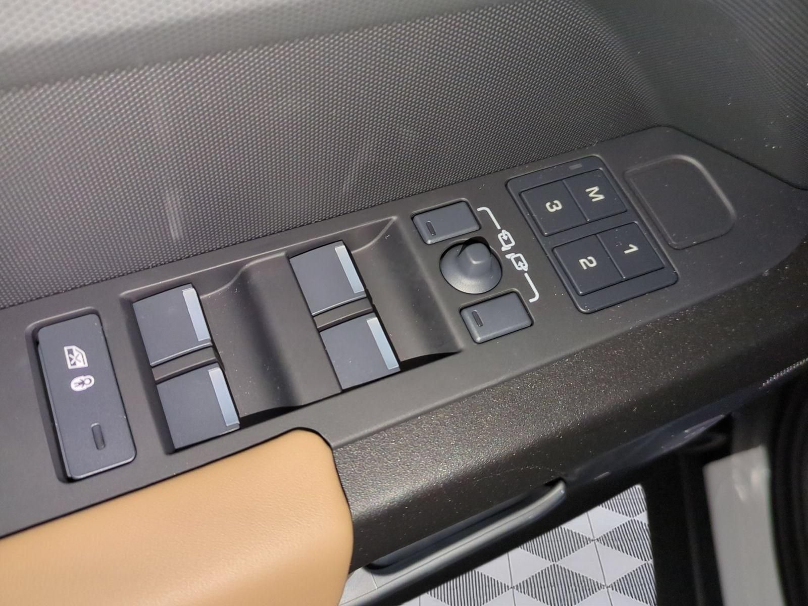 New 2026 Land Rover Defender 130 X AWD/4WD image 12