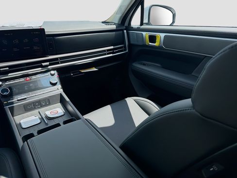 New 2026 Hyundai Santa Fe SEL FWD image 16