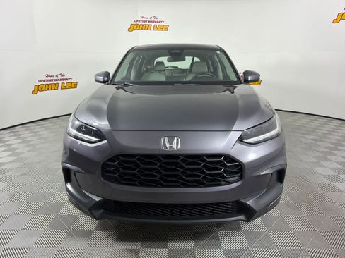 Used 2023 Honda HR-V LX image 9