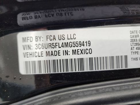 Used 2021 RAM 2500 Laramie w/ Night Edition image 72