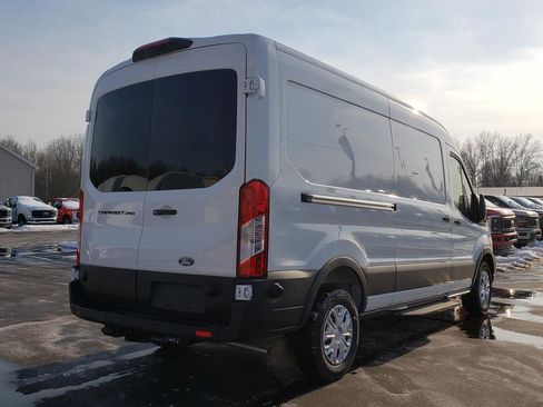 New 2026 Ford Transit 250 148 Medium Roof w/ Exterior Upgrade Package RWD image 5