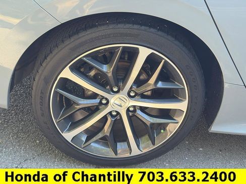 Certified 2024 Honda Civic Touring image 30