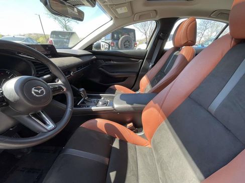 Used 2024 MAZDA MAZDA3 s image 28
