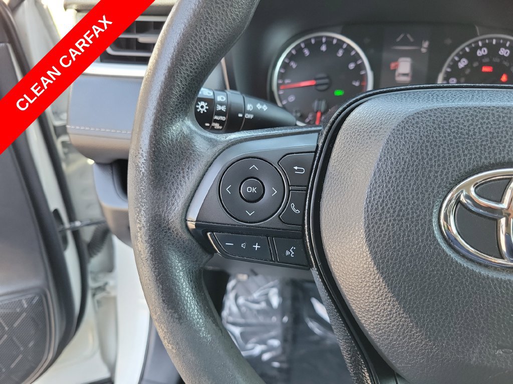 Used 2021 Toyota RAV4 XLE w/ Carpet Mat Package (TMS) FWD image 26