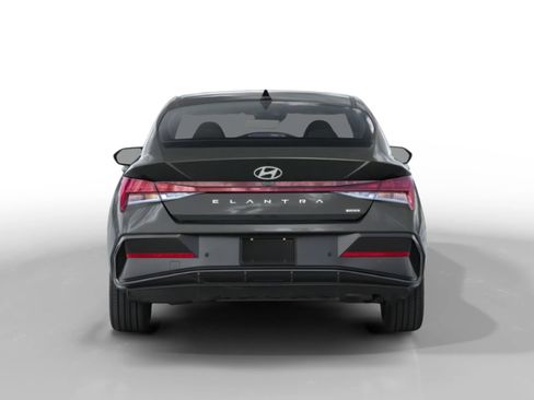 New 2026 Hyundai Elantra Limited FWD image 5