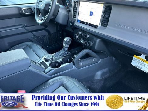 New 2025 Ford Bronco Outer Banks w/ Sasquatch Package image 16