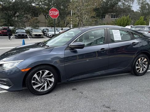 Used 2018 Honda Civic EX image 11