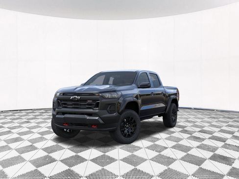 New 2026 Chevrolet Colorado Trail Boss AWD/4WD image 2