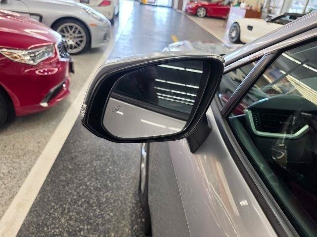 Used 2019 Toyota RAV4 LE w/ Carpet Mat Package FWD image 40