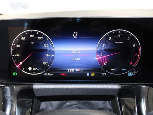 Used 2025 Mercedes-Benz GLA 250 image 32