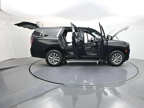 Used 2023 Chevrolet Tahoe Premier w/ Premium Package AWD/4WD image 60