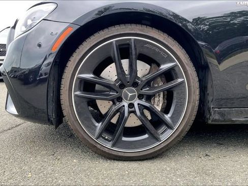 Used 2022 Mercedes-Benz E 53 AMG 4MATIC Sedan image 5