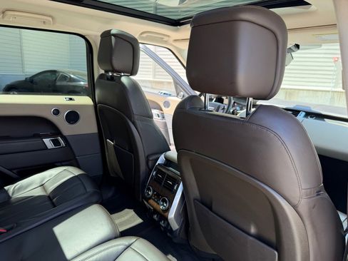 Used 2019 Land Rover Range Rover Sport HSE AWD/4WD image 22