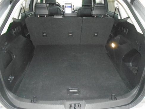 Used 2022 Ford Edge SEL w/ Convenience Package image 9