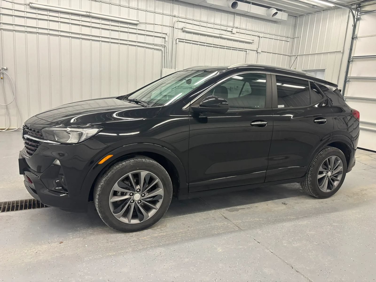 Used 2021 Buick Encore GX Select w/ Sport Touring Package FWD image 18