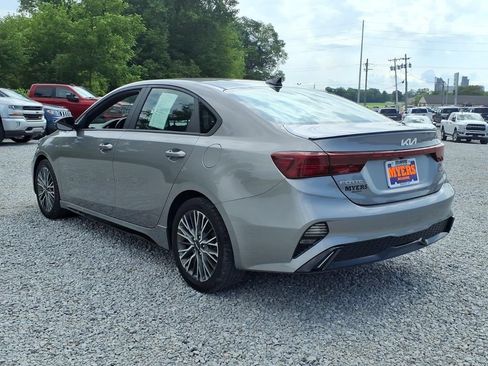 Used 2023 Kia Forte GT-Line w/ GT-Line Premium Package FWD image 9