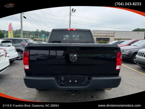 Used 2017 RAM 1500 Tradesman RWD image 4