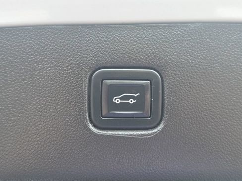 Used 2023 Chevrolet Blazer Premier AWD/4WD image 14