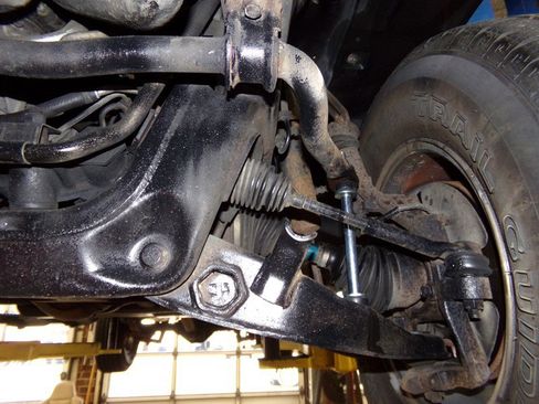 Used 2004 Ford Explorer Sport Trac XLT image 88