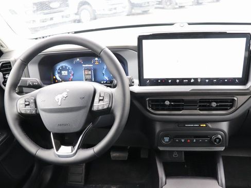 New 2025 Ford Bronco Sport Outer Banks w/ Outer Banks Tech Package+ AWD/4WD image 18
