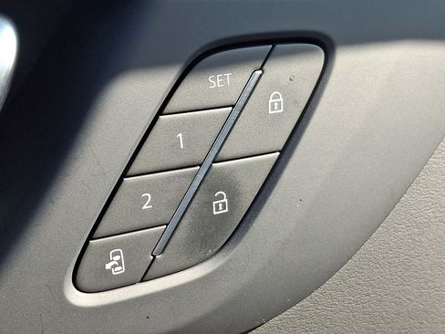 Used 2026 Buick Enclave Preferred w/ Power Package FWD image 28