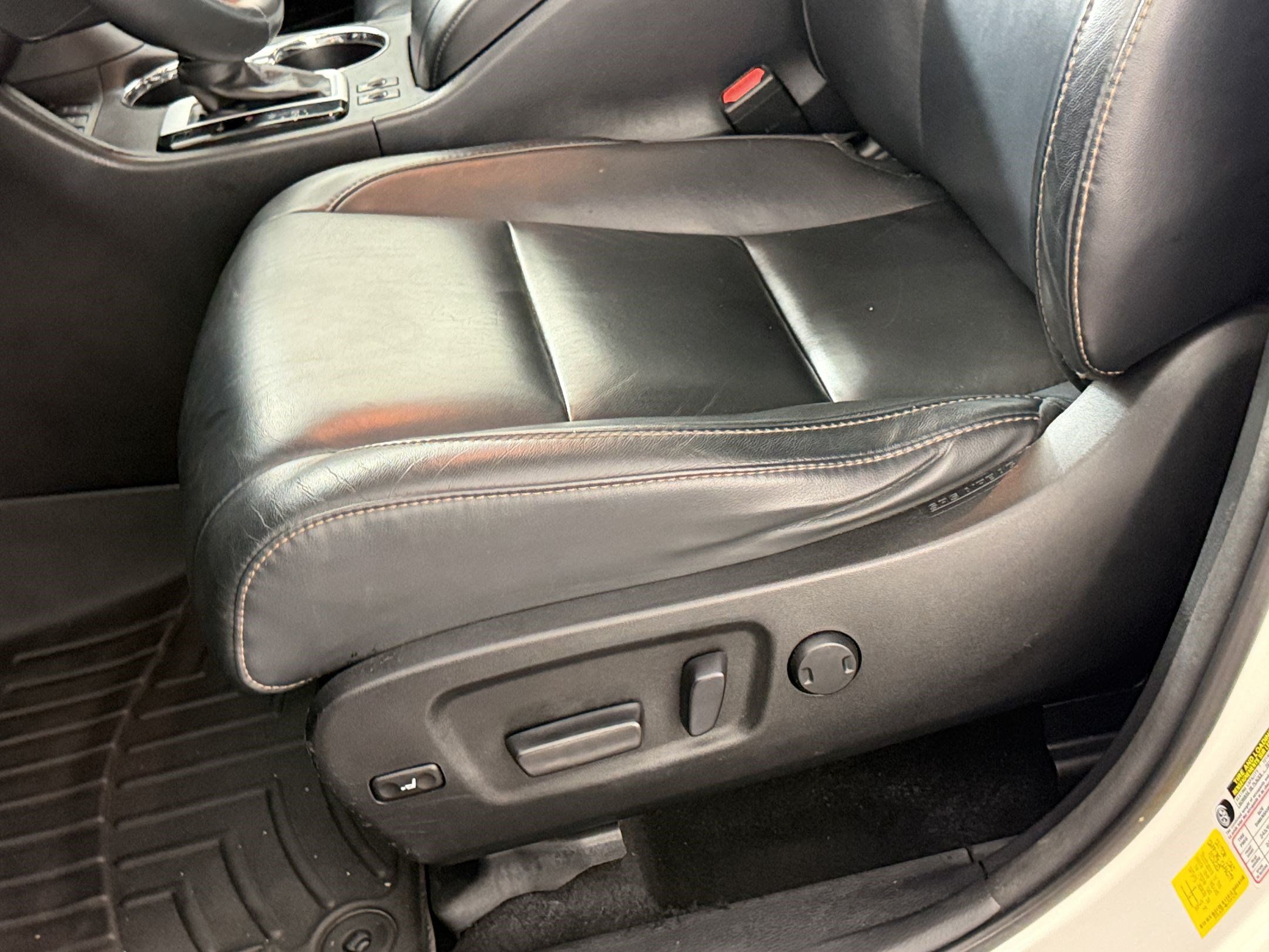 Used 2016 Toyota Highlander XLE AWD/4WD image 15