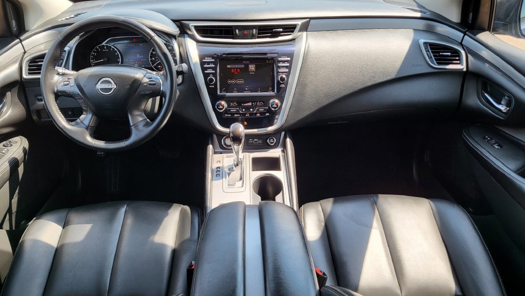 Used 2023 Nissan Murano SV w/ SV Midnight Edition Package FWD image 5