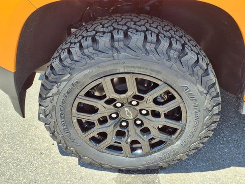 New 2025 Chevrolet Colorado W/T w/ Advanced Trailering Package image 9