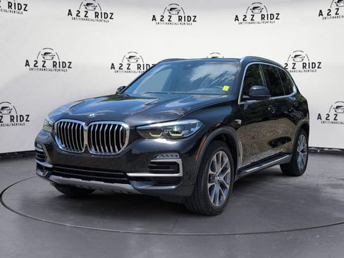 Used 2019 BMW X5 xDrive40i w/ Convenience Package AWD/4WD image 3