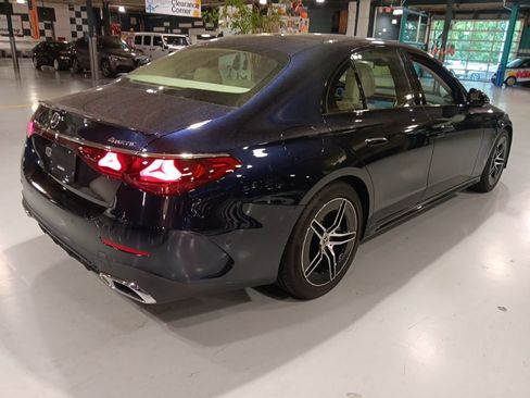 Used 2024 Mercedes-Benz E 350 4MATIC Sedan image 9