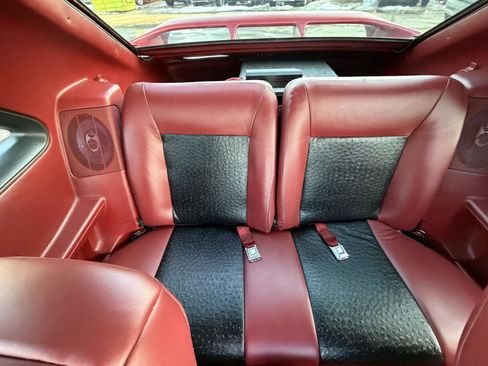 Used 1988 Ford Mustang GT image 17