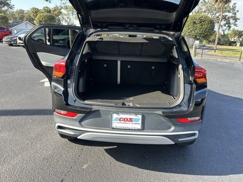 Used 2021 Buick Encore GX Preferred w/ Cold Weather Comfort Package image 16