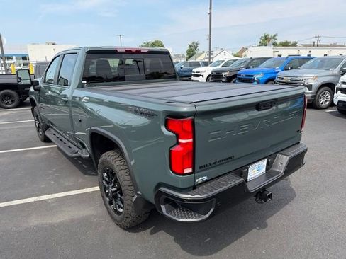 Used 2025 Chevrolet Silverado 2500 LT w/ Trail Boss Package AWD/4WD image 7