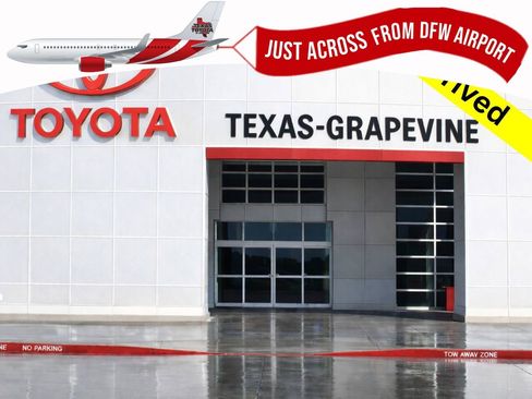 New 2026 Toyota Highlander Platinum image 1