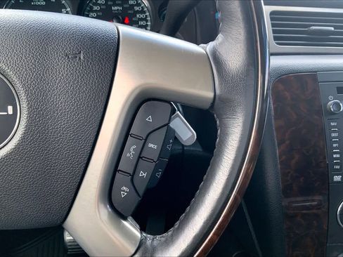 Used 2013 GMC Yukon Denali image 24