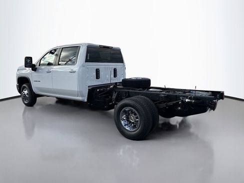 New 2026 Chevrolet Silverado 3500 LT w/ Convenience Package image 5