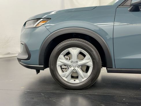 Certified 2025 Honda HR-V LX image 29