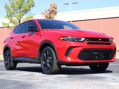 Used 2024 Dodge Hornet GT w/ GT Blacktop Package