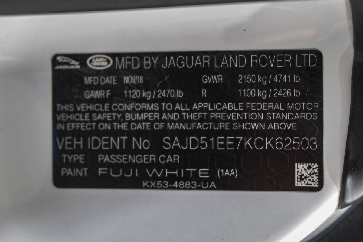 Used 2019 Jaguar F-TYPE R AWD/4WD image 63