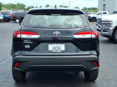 Used 2025 Toyota Corolla Cross L FWD image 31
