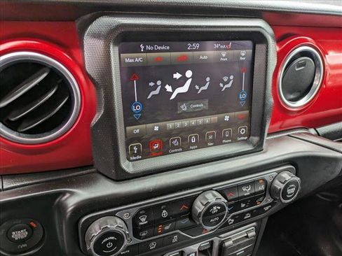 Used 2021 Jeep Wrangler Unlimited Rubicon AWD/4WD image 11