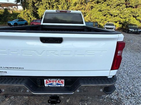 New 2026 Chevrolet Silverado 3500 W/T AWD/4WD image 9