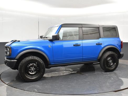 Used 2023 Ford Bronco Black Diamond AWD/4WD image 14