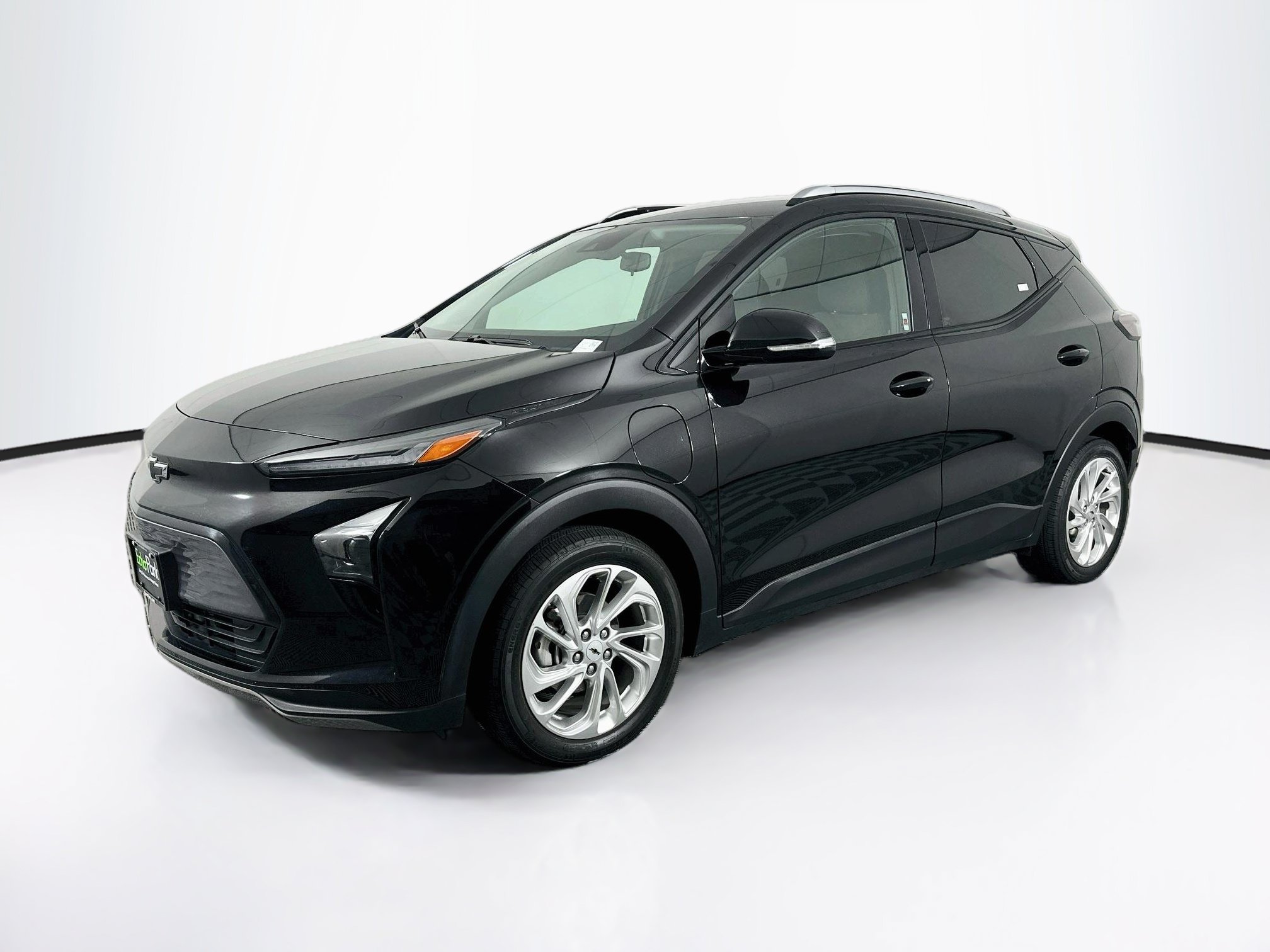 Used 2023 Chevrolet Bolt EUV LT FWD image 3