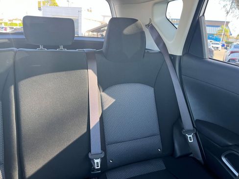 Used 2025 Kia Soul LX w/ LX Technology Package image 36