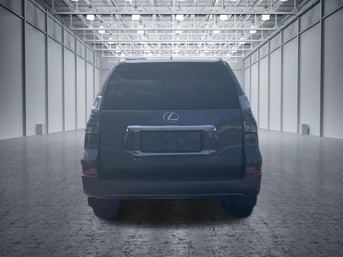 Used 2016 Lexus GX 460 w/ Premium Package AWD/4WD image 19