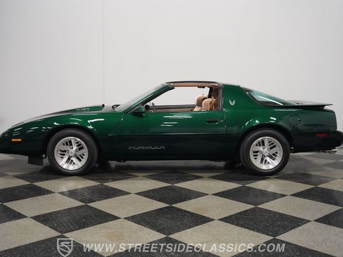 Used 1991 Pontiac Firebird Formula image 9