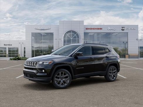 Used 2026 Jeep Compass Limited AWD/4WD image 28